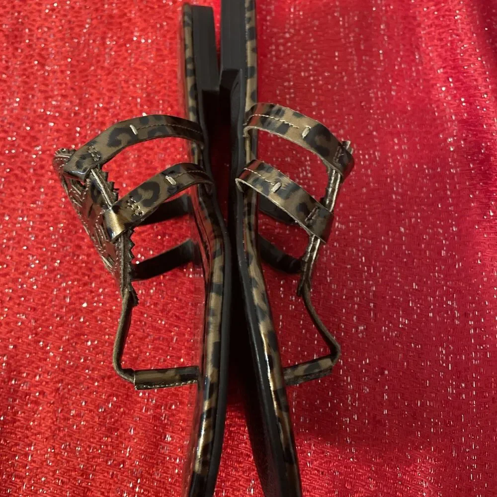 Circus by Sam Edelman Cherri Ceetha Thong Sandals size 8.5 New Flats